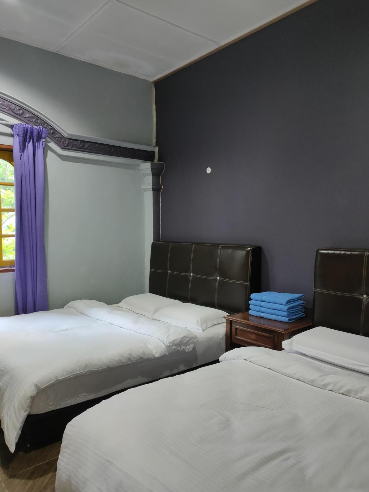 Taman Negara Rainbow Guest House Kuala Tahan Eksteriør billede