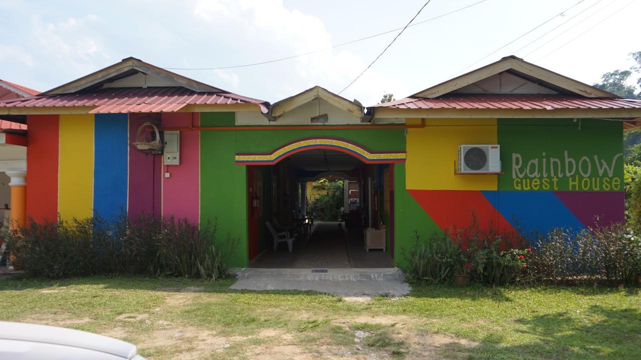 Taman Negara Rainbow Guest House Kuala Tahan Eksteriør billede